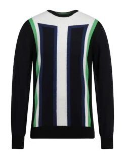 VNECK White Men‘s Sweater